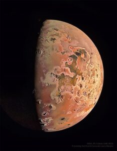 Obraz zawierający planeta, Obiekt astronomiczny, księżyc, astronomia Opis wygenerowany automatycznie
